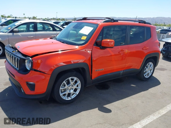 2020 Jeep Renegade Latitude z VIN ZACNJABB5LPL88670, wystawiony jako IAAI lot #42181204 z przebiegiem 45 448 mil mil oraz . Historia ofert i sprzedaży dostępna na DreamBid. Obrazek 2.
