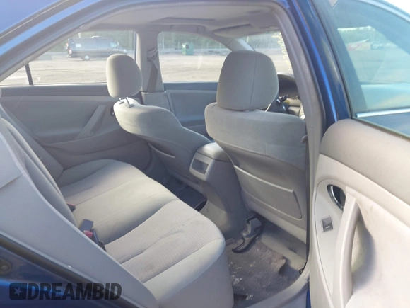 2011 Toyota Camry LE z VIN 4T1BF3EK4BU763620, wystawiony jako IAAI lot #42350047 z przebiegiem 192 613 mil mil oraz . Historia ofert i sprzedaży dostępna na DreamBid. Obrazek 8.
