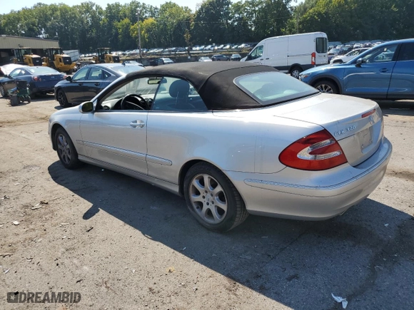 2004 Mercedes-Benz CLK-Class Cabriolet 3.2L with VIN WDBTK65G74T030020, listed as a Copart auction lot 69004654 with 0 mi miles and Salvage Title. Bid and sale history available at carsss.com. Image 2.