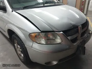 2003 Dodge Caravan Sport with VIN 2D4GP44L13R247935, listed as a IAAI auction lot 41940177 with 154,561 mi miles. Bid and sale history available at carsss.com. Image 6.