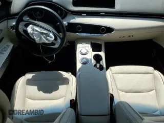 2025 Genesis GV70 2.5T z VIN 5NMMADTB5SH021934, wystawiony jako Copart lot #58530795 z przebiegiem 5920 mil mil oraz Szkody całkowita. Historia ofert i sprzedaży dostępna na DreamBid. Obrazek 8.