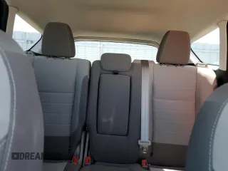 2016 Ford Escape SE с VIN 1FMCU9GX2GUC26399, выставлен на аукционе Copart как лот 56410225 с пробегом 93 716 миль миль и Списание • Salvage title. История ставок и продаж доступна на DreamBid. Изображение 10.
