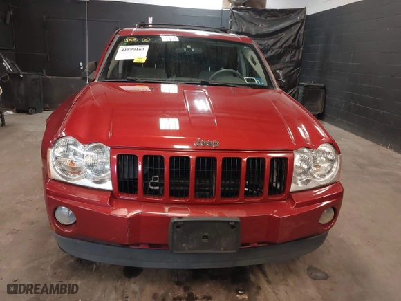 2005 Jeep Grand Cherokee Laredo with VIN 1J4HR48N45C539639, listed as a IAAI auction lot 41890163 with 84,470 mi miles. Bid and sale history available at carsss.com. Image 12.