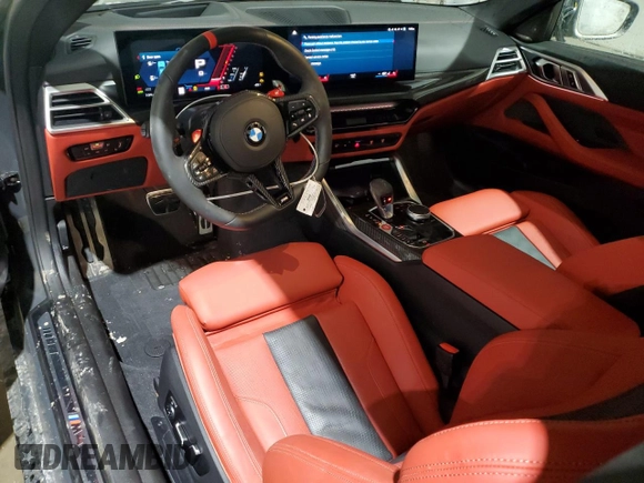 2025 BMW M4 Competition xDrive z VIN WBS33HK02SCS92678, wystawiony jako Copart lot #88839855 z przebiegiem 4 304 mil mil oraz Szkoda całkowita • Salvage title. Historia ofert i sprzedaży dostępna na DreamBid. Obrazek 8.
