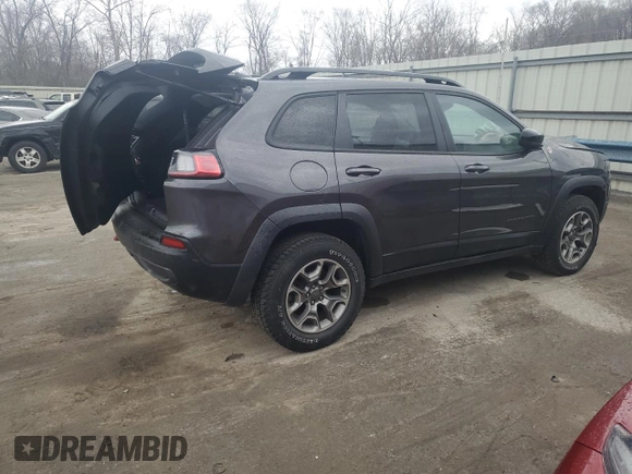 2022 Jeep Cherokee Trailhawk with VIN 1C4PJMBX3ND540147, listed as a Copart auction lot 49957245 with Not Provided miles and Salvage Title. Bid and sale history available at DreamBid. Image 3.