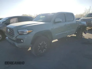 2023 Toyota Tacoma SR z VIN 3TMCZ5AN8PM619866, wystawiony jako Copart lot #48289915 z przebiegiem 17 547 mil mil oraz Szkoda całkowita • Salvage title. Historia ofert i sprzedaży dostępna na DreamBid. Obrazek 1.