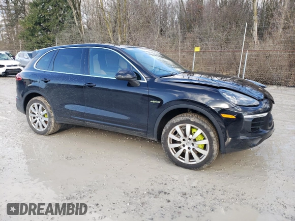 2016 Porsche Cayenne S E-Hybrid z VIN WP1AE2A29GLA17128, wystawiony jako Copart lot #87010884 z przebiegiem 130 895 mil mil oraz Szkoda całkowita • Salvage title. Historia ofert i sprzedaży dostępna na DreamBid. Obrazek 4.