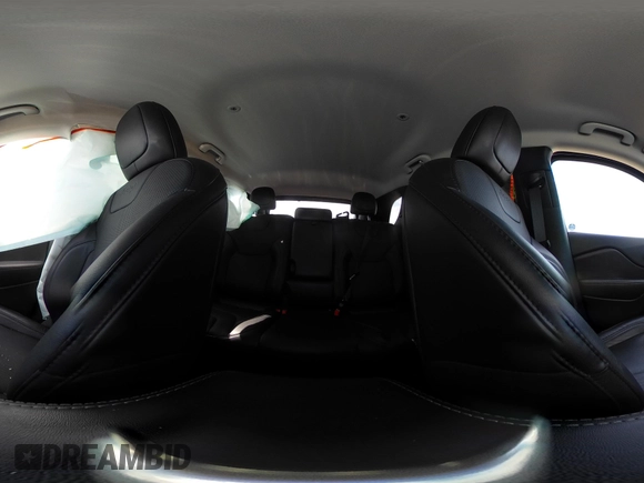 2020 Jeep Cherokee Limited с VIN 1C4PJMDX9LD538879, выставлен на аукционе IAAI как лот 42115301 с пробегом 49 429 миль миль и . История ставок и продаж доступна на DreamBid. Изображение 19.