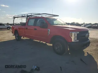 2019 Ford Super Duty F-250 SRW XL with VIN 1FT7W2A62KEC15283, listed as a Copart auction lot 83640544 with 170,009 mi miles and Salvage Title. Bid and sale history available at carsss.com. Image 4.