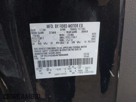 2010 Ford F-150 XL with VIN 1FTEX1E85AFB06495, listed as a IAAI auction lot 42082090 with 161,418 mi miles. Bid and sale history available at carsss.com. Image 9.