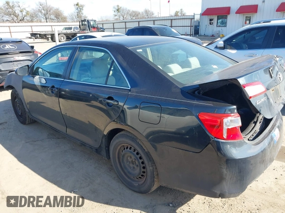 2012 Toyota Camry L with VIN 4T4BF1FKXCR212957, listed as a IAAI auction lot 41672878 with 245,407 mi miles. Bid and sale history available at carsss.com. Image 3.