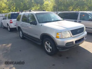 2002 Ford Explorer XLT z VIN 1FMDU73W22UA87874, wystawiony jako IAAI lot #42679065 z przebiegiem 210 265 mil mil oraz . Historia ofert i sprzedaży dostępna na DreamBid. Obrazek 1.
