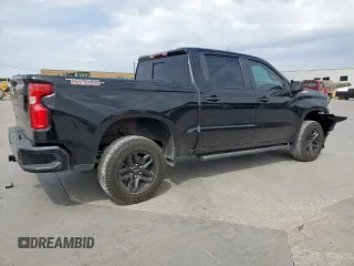 2021 Chevrolet Silverado 1500 LT Trail Boss with VIN 3GCPYFEDXMG373702, listed as a Copart auction lot 50700685 with 47,272 mi miles and Salvage Title. Bid and sale history available at DreamBid. Image 3.