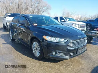 2013 Ford Fusion SE Hybrid with VIN 3FA6P0LU5DR343287, listed as a IAAI auction lot 41503837 with 130,766 mi miles. Bid and sale history available at carsss.com. Image 1.