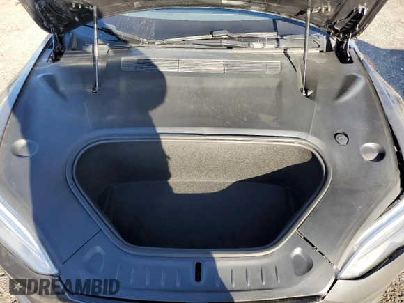 2021 Tesla Model S Long Range z VIN 5YJSA1E58MF434156, wystawiony jako Copart lot #46538425 z przebiegiem 23 510 mil mil oraz Szkoda całkowita • Salvage title. Historia ofert i sprzedaży dostępna na DreamBid. Obrazek 11.