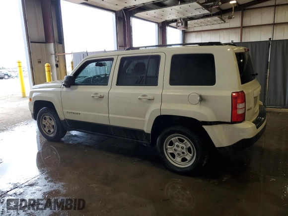 2016 Jeep Patriot Sport z VIN 1C4NJRBB1GD557377, wystawiony jako Copart lot #50814255 z przebiegiem 164 647 mil mil oraz Czysty tytuł • Clean title. Historia ofert i sprzedaży dostępna na DreamBid. Obrazek 2.