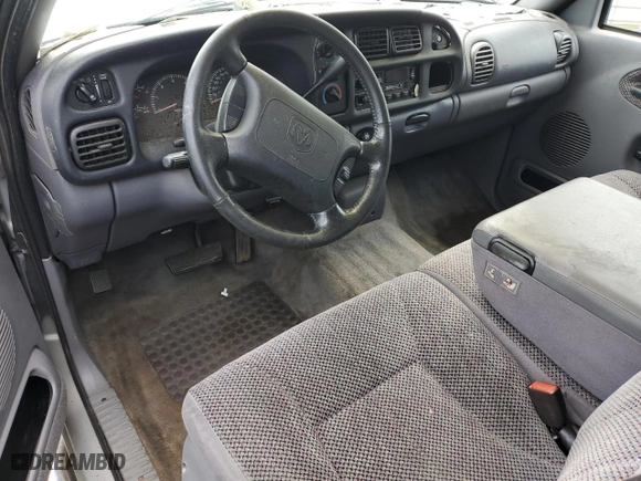 2000 Dodge Ram 1500 with VIN 1B7HC13Z4YJ109559, listed as a Copart auction lot 72916424 with 181,149 mi miles and Salvage Title. Bid and sale history available at carsss.com. Image 8.