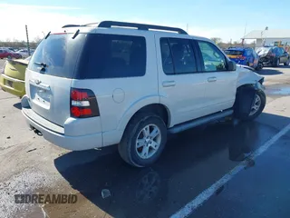 2010 Ford Explorer XLT with VIN 1FMEU6DE2AUA93242, listed as a IAAI auction lot 41343517 with 52,139 mi miles and . Bid and sale history available at DreamBid. Image 4.