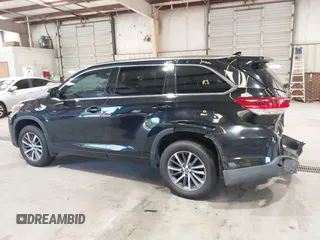 2017 Toyota Highlander XLE with VIN 5TDJZRFH6HS444309, listed as a IAAI auction lot 42640086 with 54,179 mi miles and . Bid and sale history available at DreamBid. Image 14.