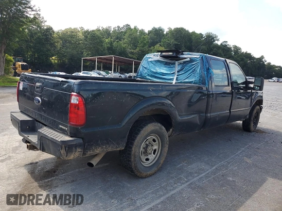 2014 Ford F-250 XL with VIN 1FT7W2A6XEEB36013, listed as a Copart auction lot 62713075 with 245,865 mi miles and Salvage title. Bid and sale history available at DreamBid. Image 3.
