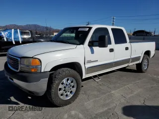 2002 GMC Sierra 2500HD SLE with VIN 1GTHK23162F244037, listed as a Copart auction lot 85600664 with 171,316 mi miles and Clean Title. Bid and sale history available at carsss.com. Image 1.