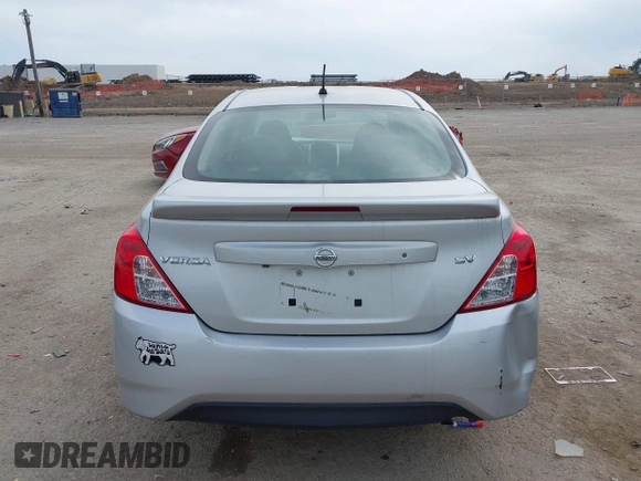 2019 Nissan Versa SV z VIN 3N1CN7AP9KL838989, wystawiony jako IAAI lot #41783881 z przebiegiem 78 934 mil mil oraz . Historia ofert i sprzedaży dostępna na DreamBid. Obrazek 17.