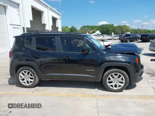 2018 Jeep Renegade Latitude with VIN ZACCJABB7JPH06179, listed as a IAAI auction lot 41900688 with 115,277 mi miles. Bid and sale history available at carsss.com. Image 13.