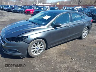 2017 Ford Fusion SE with VIN 3FA6P0H75HR401388, listed as a IAAI auction lot 41868407 with 147,102 mi miles and . Bid and sale history available at DreamBid. Image 18.