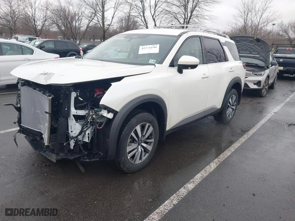 2024 Nissan Pathfinder SL with VIN 5N1DR3CC9RC315613, listed as a IAAI auction lot 41571156 with 1,583 mi miles. Bid and sale history available at carsss.com. Image 17.