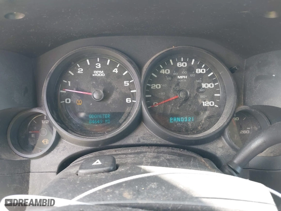 2007 Chevrolet Silverado 1500 LT w/1LT with VIN 2GCEC13C471716312, listed as a IAAI auction lot 41792270 with 84,649 mi miles. Bid and sale history available at carsss.com. Image 7.