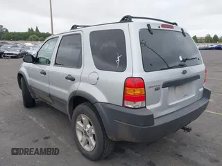 2002 Ford Escape XLT Choice with VIN 1FMYU04192KA78435, listed as a IAAI auction lot 42490422 with 167,915 mi miles and . Bid and sale history available at DreamBid. Image 3.