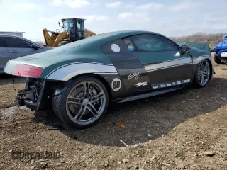 2015 Audi R8 z VIN WUAKNAFG7F7001816, wystawiony jako Copart lot #52622535 z przebiegiem 97 829 mil mil oraz Szkody całkowita. Historia ofert i sprzedaży dostępna na DreamBid. Obrazek 3.