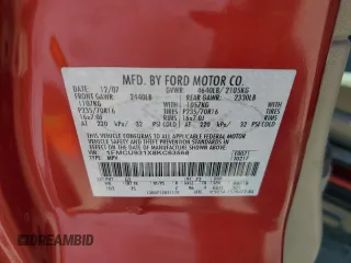 2008 Ford Escape XLT z VIN 1FMCU931X8KC63568, wystawiony jako Copart lot #60337275 z przebiegiem 168 565 mil mil oraz Szkoda całkowita • Salvage title. Historia ofert i sprzedaży dostępna na DreamBid. Obrazek 13.