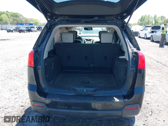 2011 GMC Terrain SLT-1 with VIN 2CTALUEC5B6335937, listed as a IAAI auction lot 41976373 with 198,674 mi miles and . Bid and sale history available at carsss.com. Image 17.