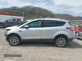 2017 Ford Escape Titanium with VIN 1FMCU9JD0HUE42509, listed as a IAAI auction lot 42079984 with 1 mi miles. Bid and sale history available at carsss.com. Image 15.