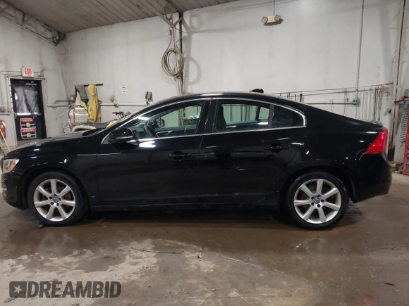 2016 Volvo S60 T5 Drive-E Premier with VIN YV126MFK9G2405922, listed as a IAAI auction lot 41559537 with 60,830 mi miles. Bid and sale history available at carsss.com. Image 14.