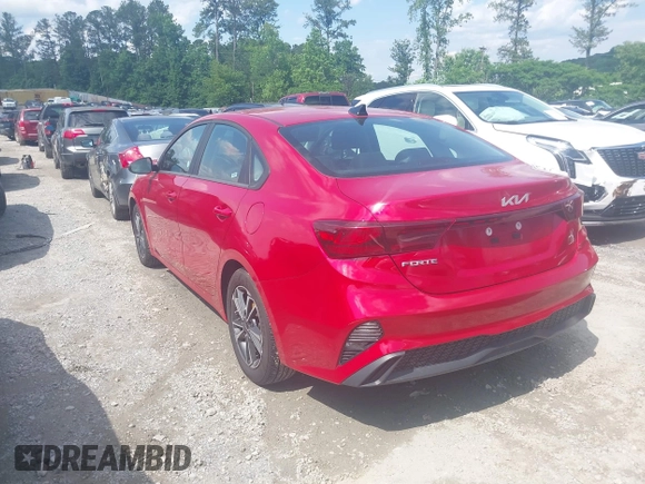 2024 Kia Forte LXS z VIN 3KPF24AD4RE746100, wystawiony jako IAAI lot #42257968 z przebiegiem 34 015 mil mil oraz . Historia ofert i sprzedaży dostępna na DreamBid. Obrazek 14.