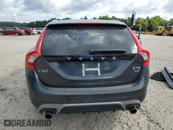2015 Volvo V60 z VIN YV1902SS6F1227756, wystawiony jako Copart lot #57962725 z przebiegiem 62 542 mil mil oraz Szkoda całkowita • Salvage title. Historia ofert i sprzedaży dostępna na DreamBid. Obrazek 6.