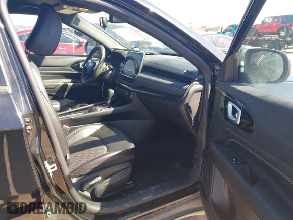 2023 Jeep Compass Latitude with VIN 3C4NJDBN2PT507868, listed as a IAAI auction lot 41760268 with 35,837 mi miles and . Bid and sale history available at DreamBid. Image 5.