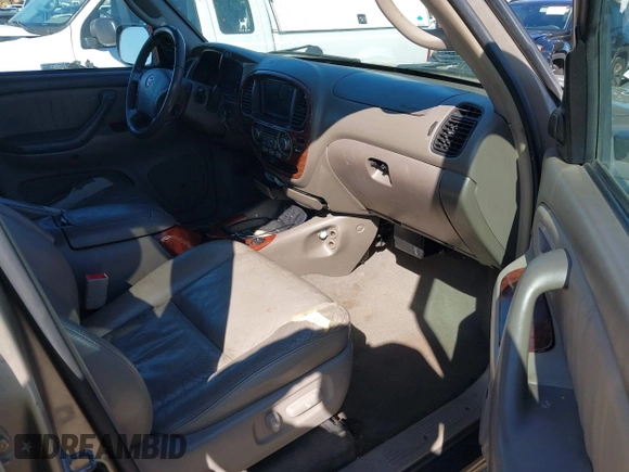 2005 Toyota Sequoia Limited with VIN 5TDZT38A05S252493, listed as a IAAI auction lot 41637977 with 244,217 mi miles and . Bid and sale history available at DreamBid. Image 5.