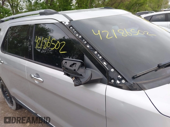 2012 Ford Explorer Limited with VIN 1FMHK8F88CGA02370, listed as a IAAI auction lot 42186502 with 212,496 mi miles and . Bid and sale history available at DreamBid. Image 18.