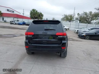 2018 Jeep Grand Cherokee Laredo E with VIN 1C4RJFAG7JC312948, listed as a IAAI auction lot 41624027 with 116,763 mi miles. Bid and sale history available at carsss.com. Image 17.