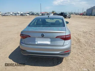 2024 Volkswagen Jetta S with VIN 3VW5M7BU8RM081548, listed as a IAAI auction lot 42703138 with 31,686 mi miles and . Bid and sale history available at DreamBid. Image 16.