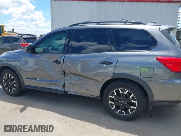 2020 Nissan Pathfinder SV с VIN 5N1DR2BN8LC594816, выставлен на аукционе IAAI как лот 42219632 с пробегом 34 404 миль миль и . История ставок и продаж доступна на DreamBid. Изображение 14.