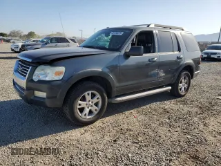 2010 Ford Explorer XLT with VIN 1FMEU6DEXAUA38036, listed as a Copart auction lot 49726875 with 184,056 mi miles and Salvage Title. Bid and sale history available at carsss.com. Image 1.