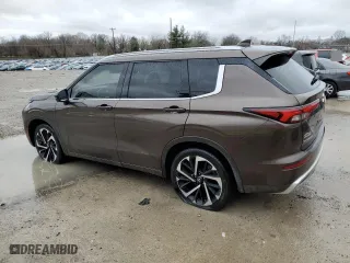 2022 Mitsubishi Outlander SEL with VIN JA4J4VA83NZ085715, listed as a Copart auction lot 43356455 with 32,426 mi miles and Salvage Title. Bid and sale history available at carsss.com. Image 2.