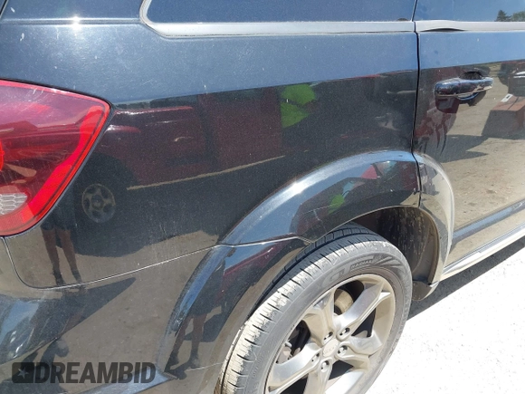 2015 Dodge Journey Crossroad z VIN 3C4PDDGGXFT607189, wystawiony jako IAAI lot #42475316 z przebiegiem 186 317 mil mil oraz . Historia ofert i sprzedaży dostępna na DreamBid. Obrazek 6.