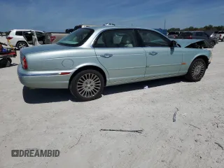 2005 Jaguar XJ Vanden Plas with VIN SAJWA82C45SG47028, listed as a Copart auction lot 49224525 with Not provided miles and Salvage title. Bid and sale history available at DreamBid. Image 3.