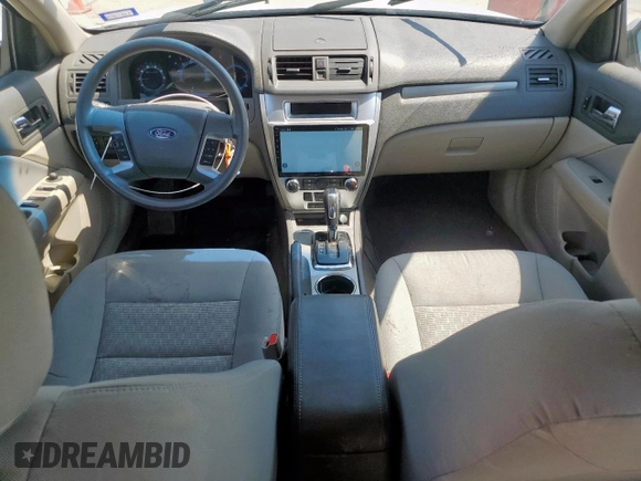 2012 Ford Fusion SE z VIN 3FAHP0HA9CR395558, wystawiony jako Copart lot #58925035 z przebiegiem 126 089 mil mil oraz Szkoda całkowita • Salvage title. Historia ofert i sprzedaży dostępna na DreamBid. Obrazek 8.