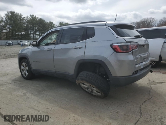 2018 Jeep Compass Latitude with VIN 3C4NJDBBXJT230562, listed as a Copart auction lot 51634095 with 74,464 mi miles and Salvage Title. Bid and sale history available at carsss.com. Image 2.